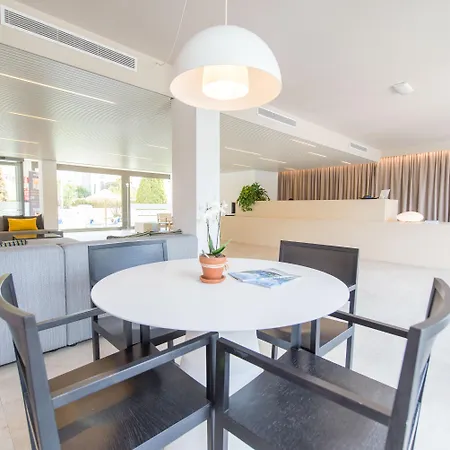 Atenea Park & 3*