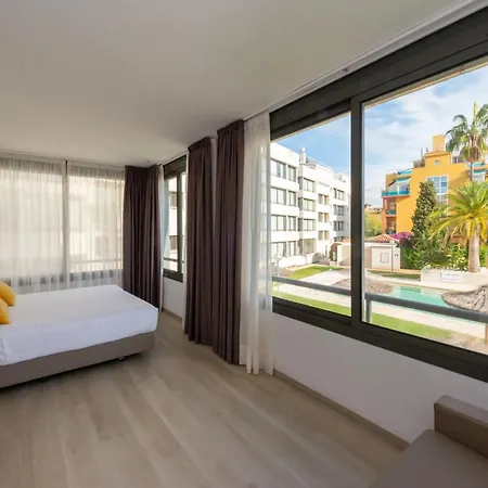 Atenea Park & Apart Otel Vilanova i la Geltrú