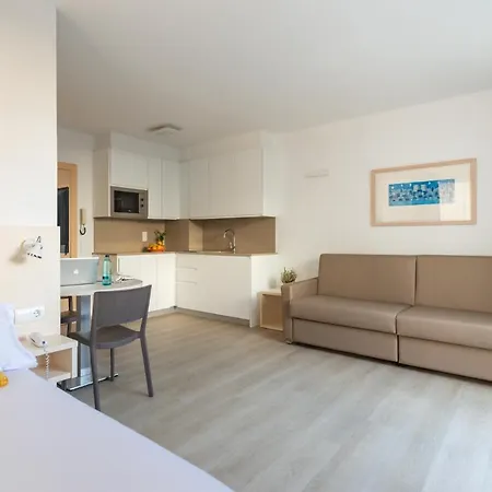 Apart Otel Atenea Park & 3*