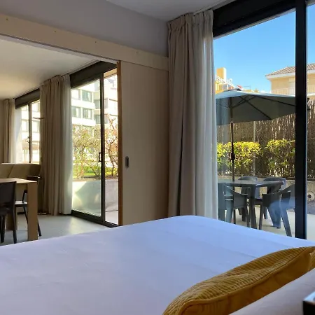 Aparthotel Atenea Park & Vilanova i la Geltrú