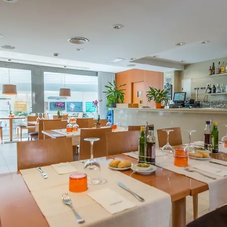 Apart Otel Atenea Park &
