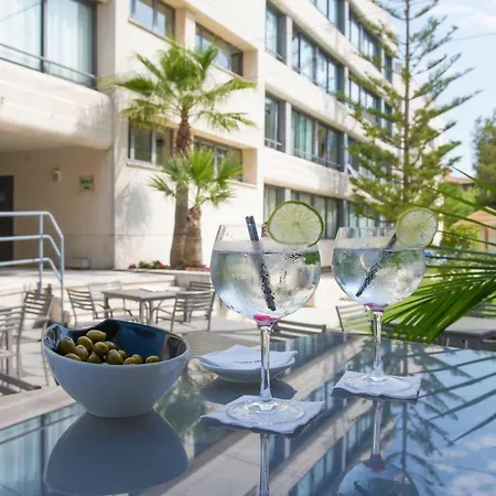 Atenea Park & 3* Vilanova i la Geltrú
